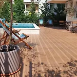 Sun And Sea Apartments